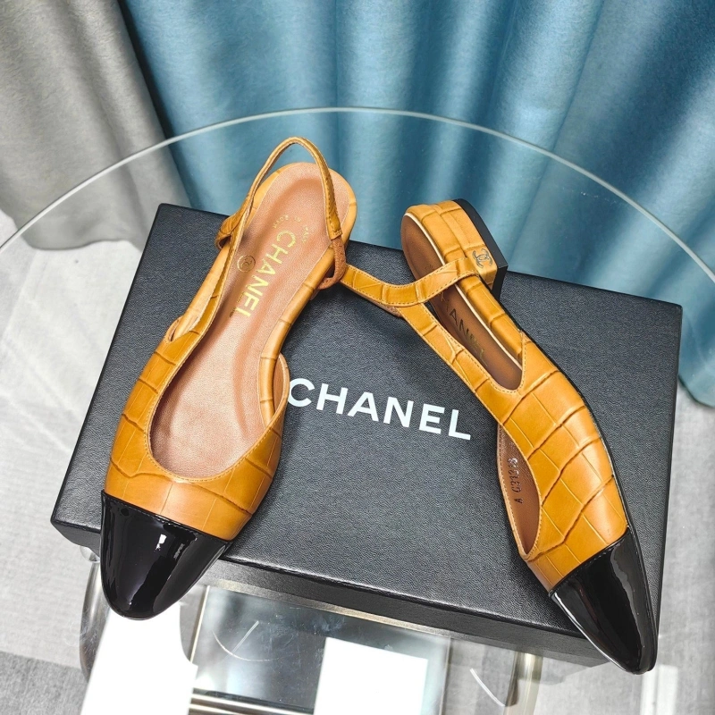 Elegant Chxnxl Sandals 131348