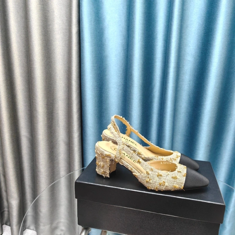 Sleek Chxnxl Sandals 131305