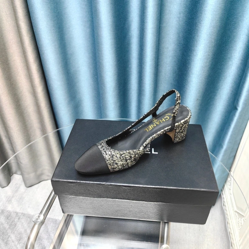 Timeless Chxnxl Sandals 131303