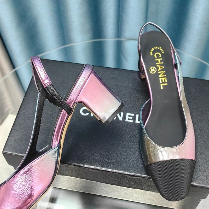 Bold Chxnxl Sandals 131278