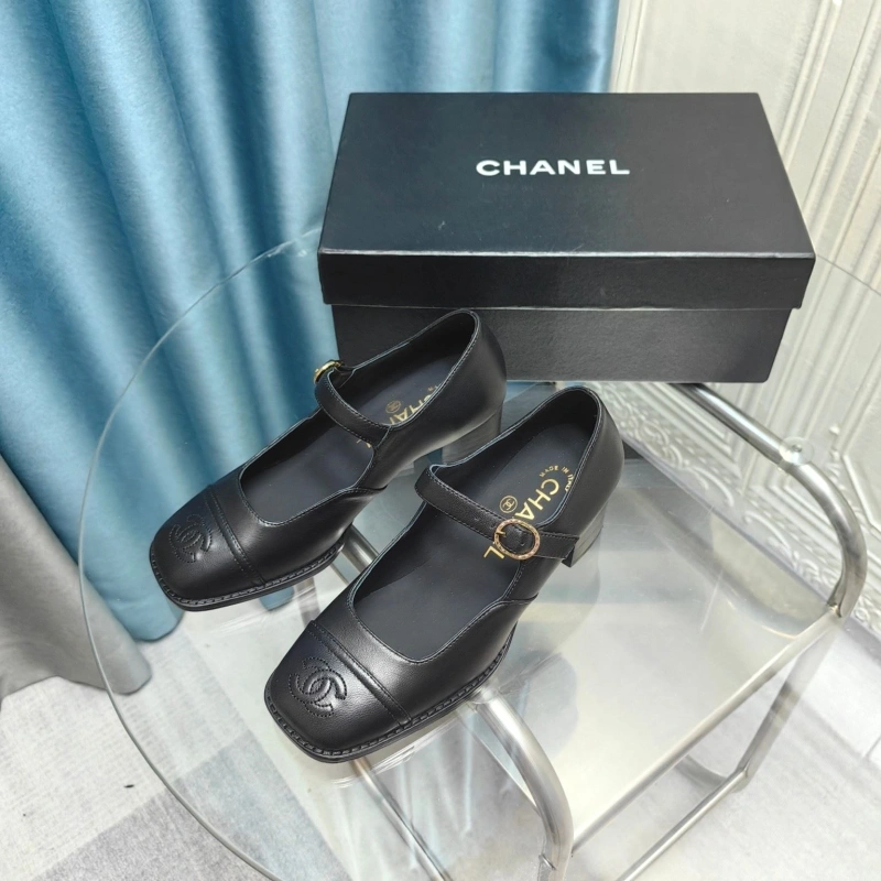 Functional Chxnxl Flat Shoes 131839