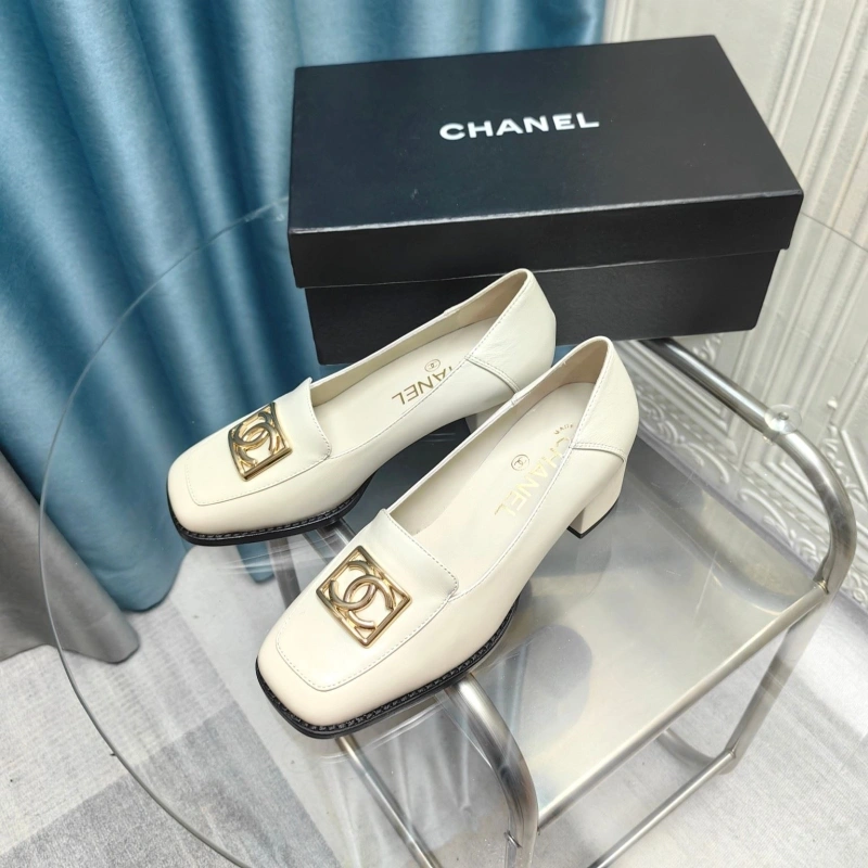NewStyle Chxnxl Flat Shoes 131850