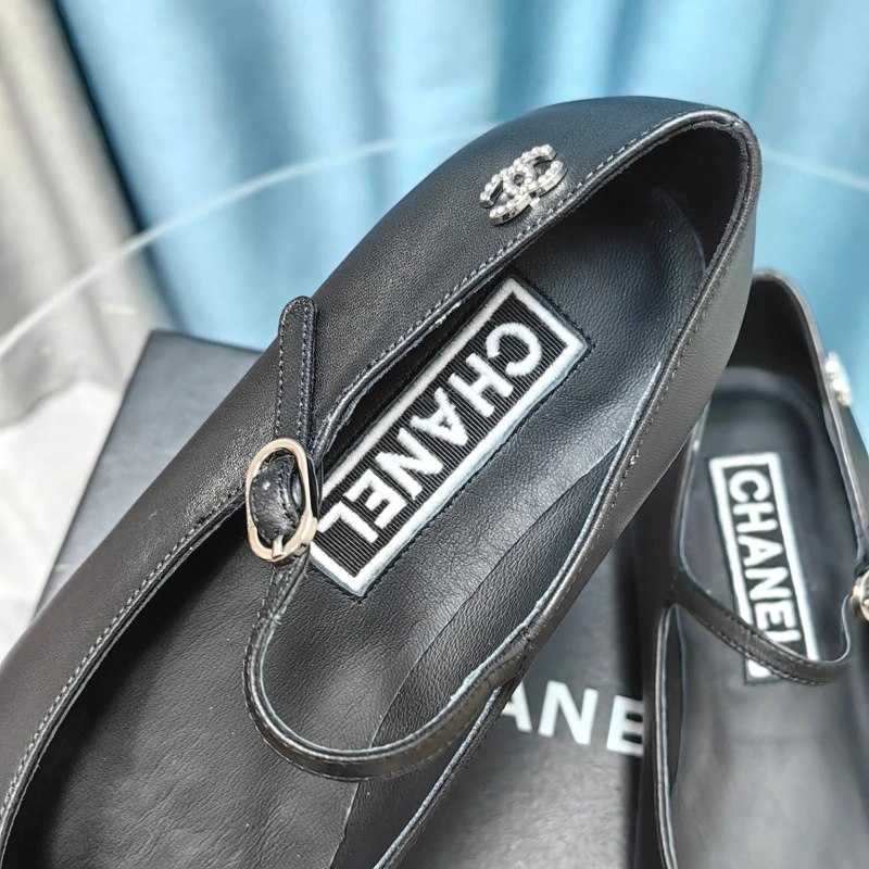 Sleek Chxnxl Flat Shoes 131838