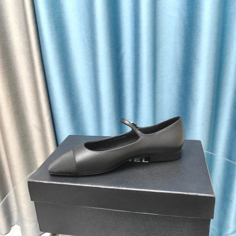 Sleek Chxnxl Flat Shoes 131838