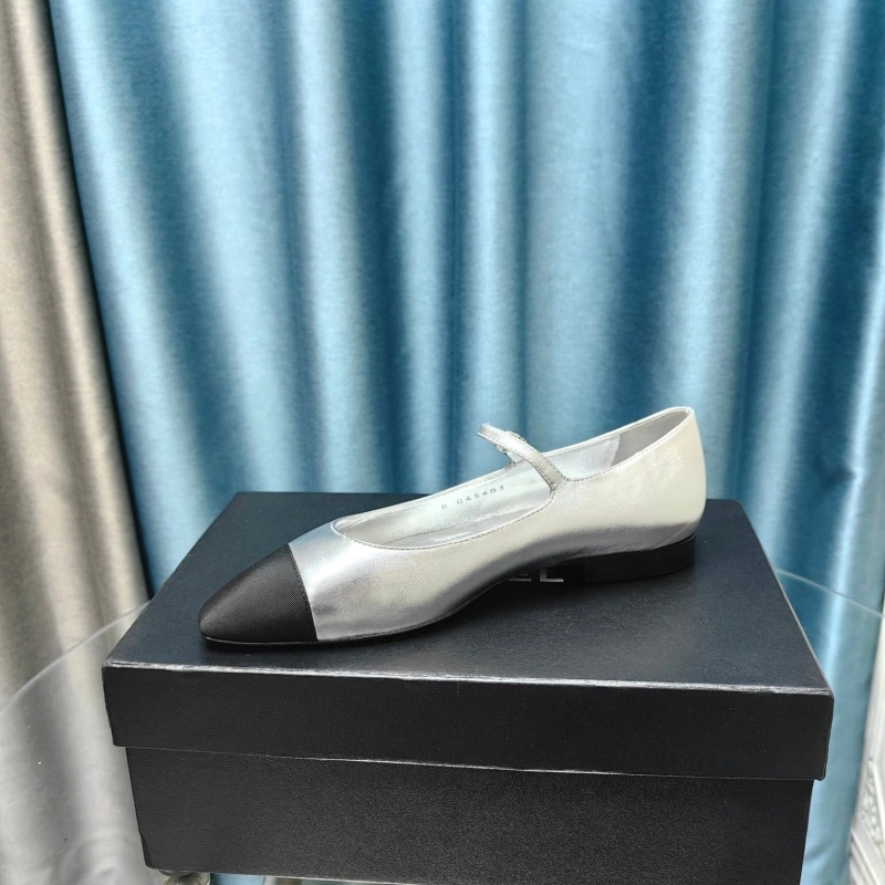 Fashionable Chxnxl Flat Shoes 131834