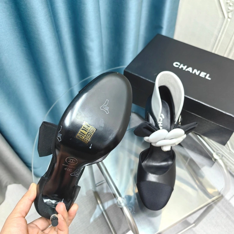 Cozy Chxnxl High Heels 131579