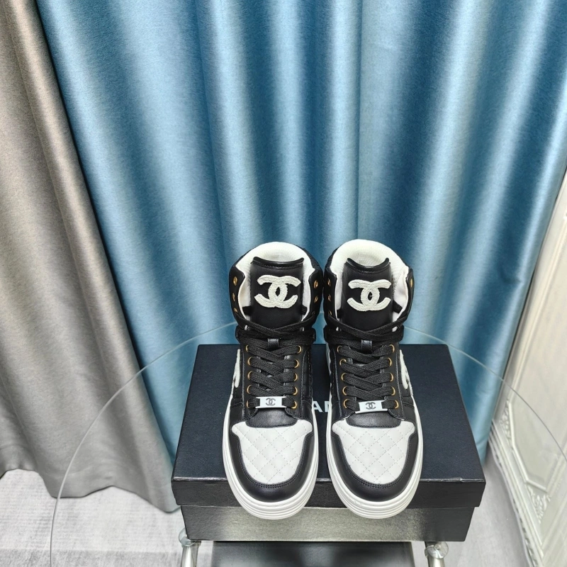 Soft Chxnxl Sneakers 132124
