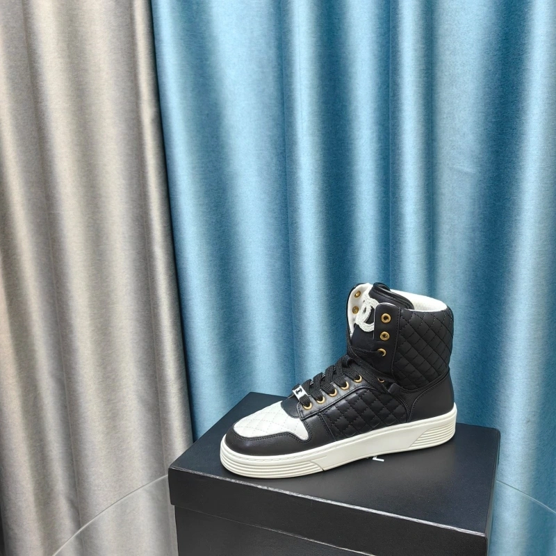 Soft Chxnxl Sneakers 132124