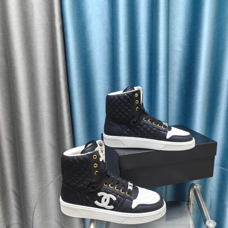 Soft Chxnxl Sneakers 132124