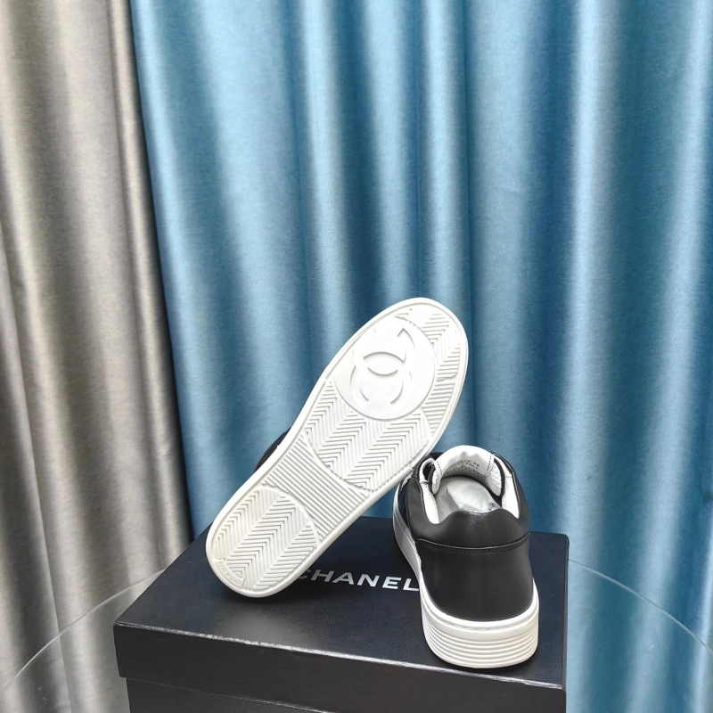 Durable Chxnxl Sneakers 132125