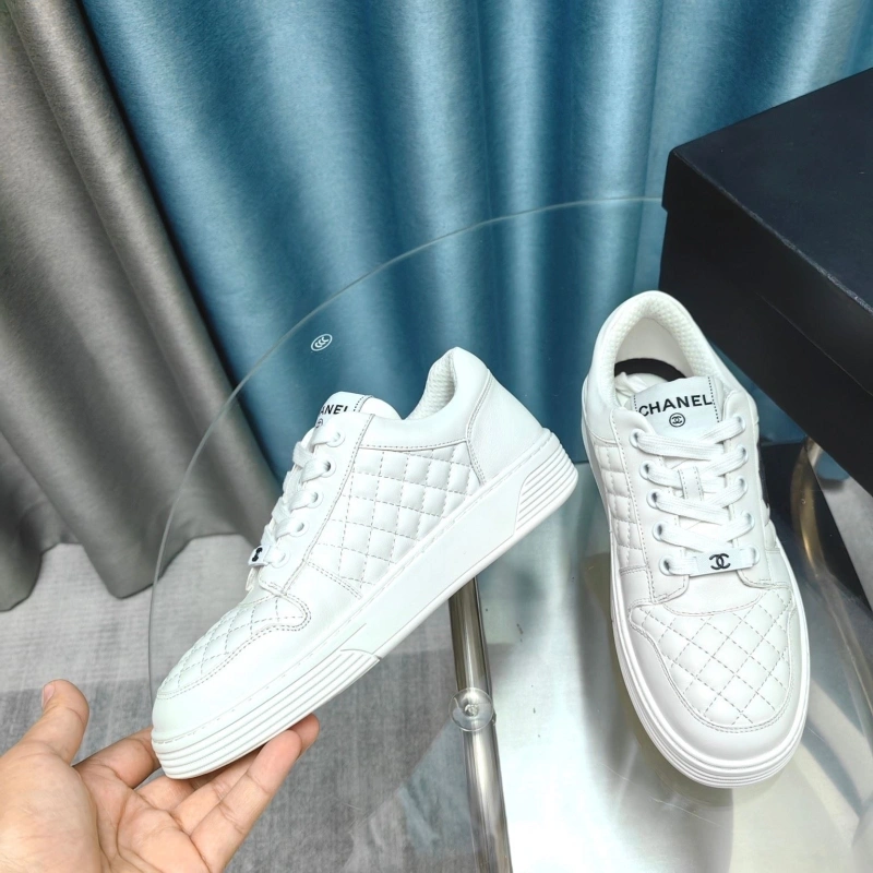 Bold Chxnxl Sneakers 132122