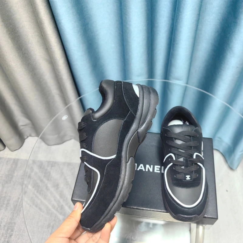 Practical Chxnxl Sneakers 132111