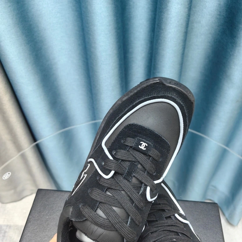 Practical Chxnxl Sneakers 132111
