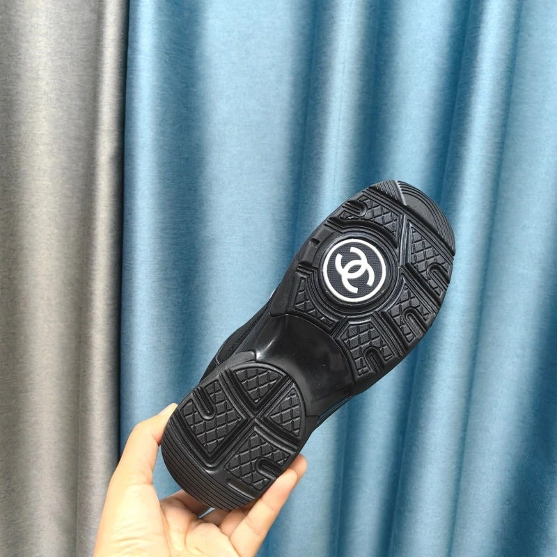 Practical Chxnxl Sneakers 132111
