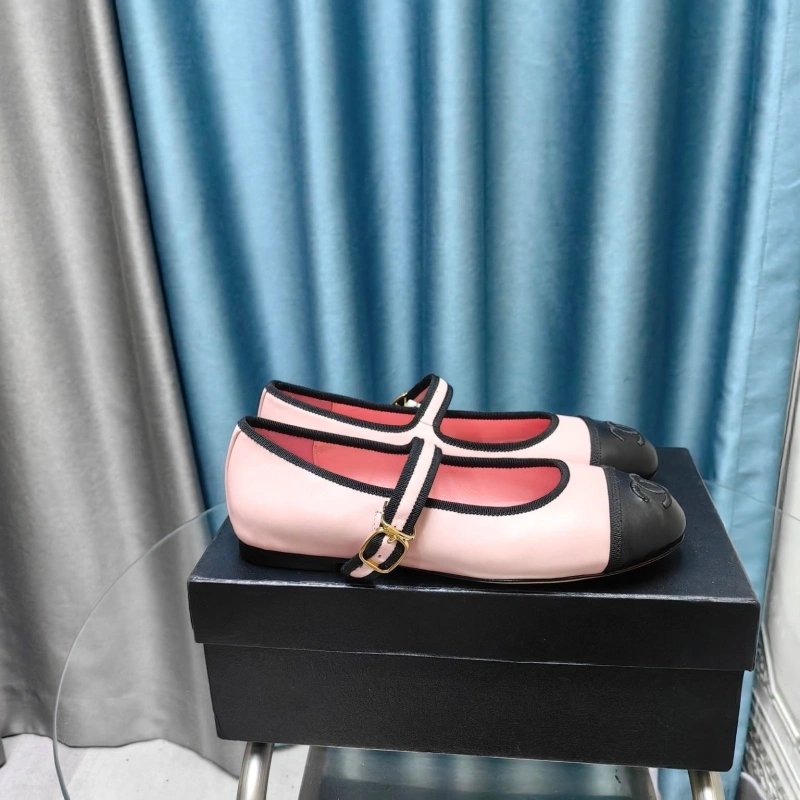 Lightweight Chxnxl Flat Shoes 131848