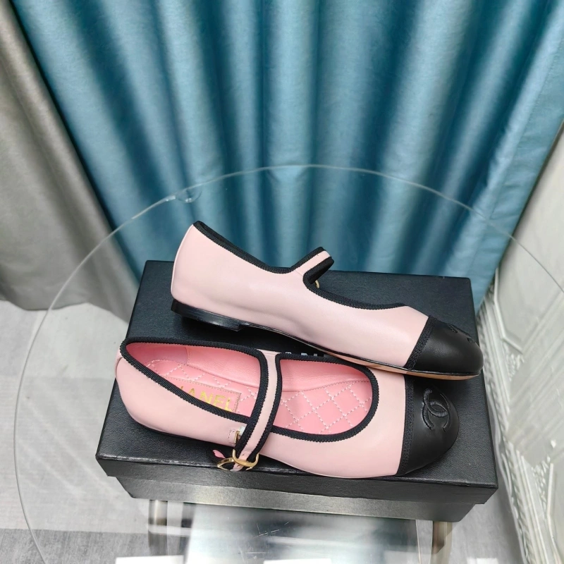Lightweight Chxnxl Flat Shoes 131848