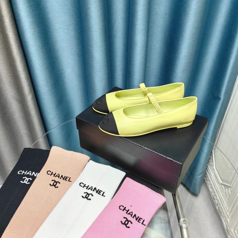 EyeCatching Chxnxl Flat Shoes 131816