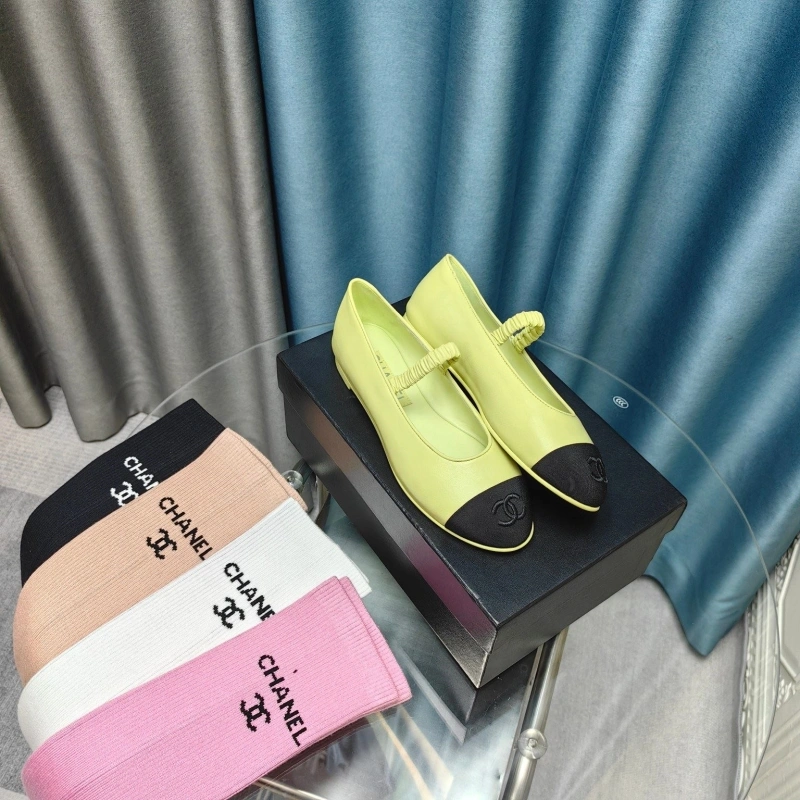 EyeCatching Chxnxl Flat Shoes 131816