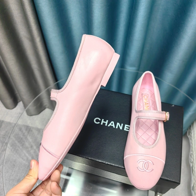 Bright Chxnxl Flat Shoes 131814