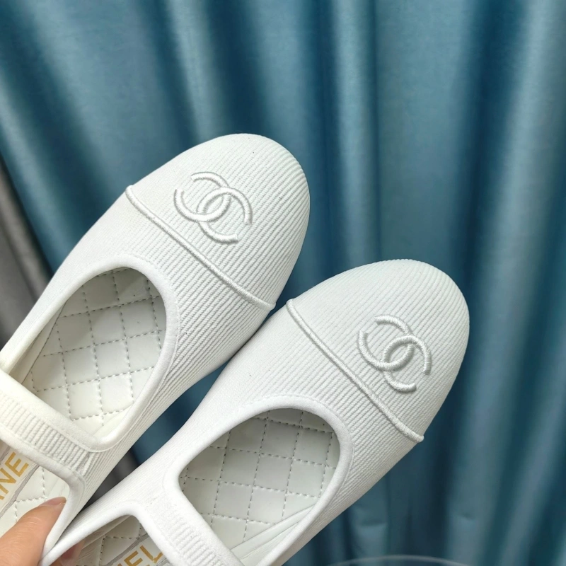 Flexible Chxnxl Flat Shoes 131790