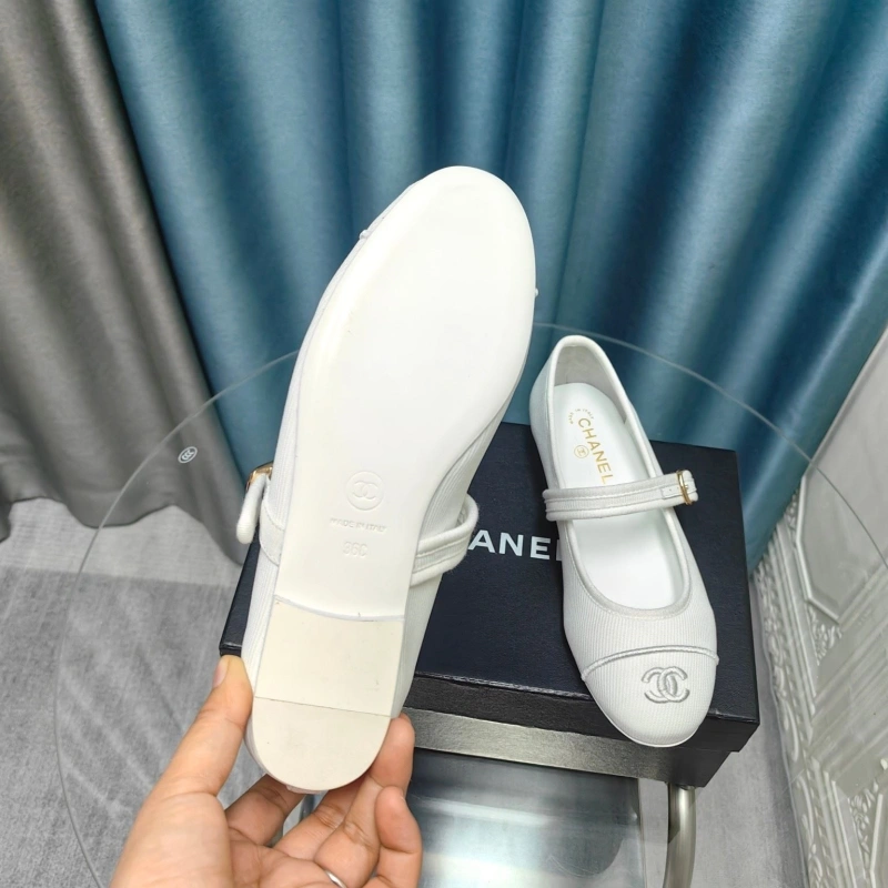 Bright Chxnxl Flat Shoes 131793