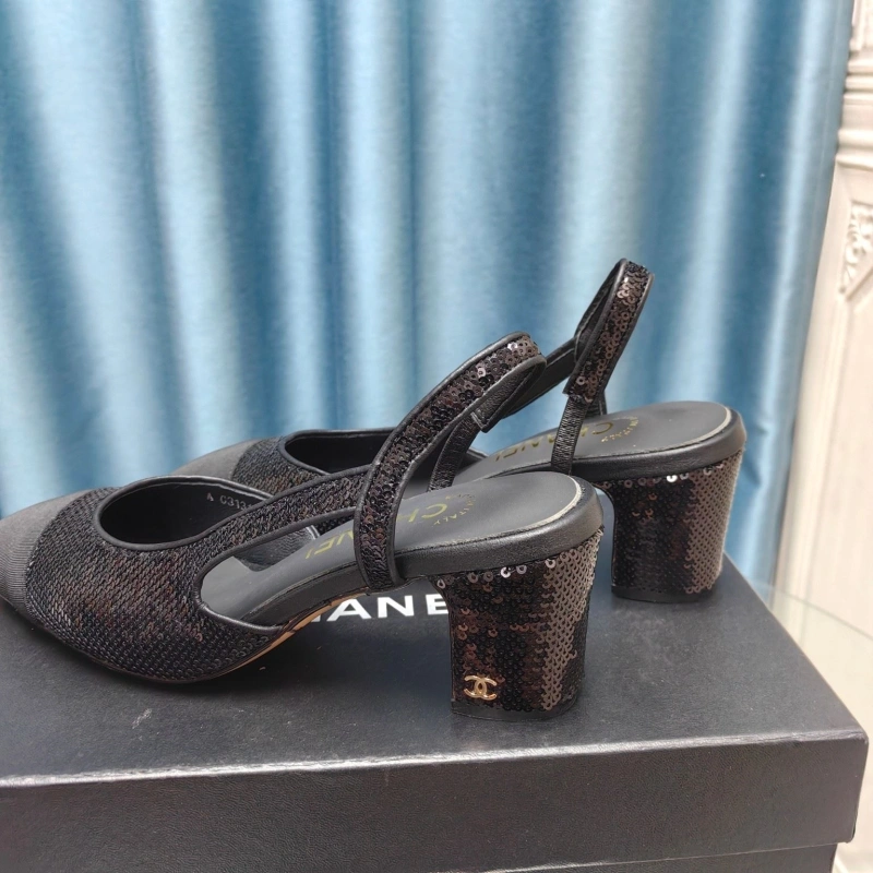 Unique Chxnxl Sandals 131263