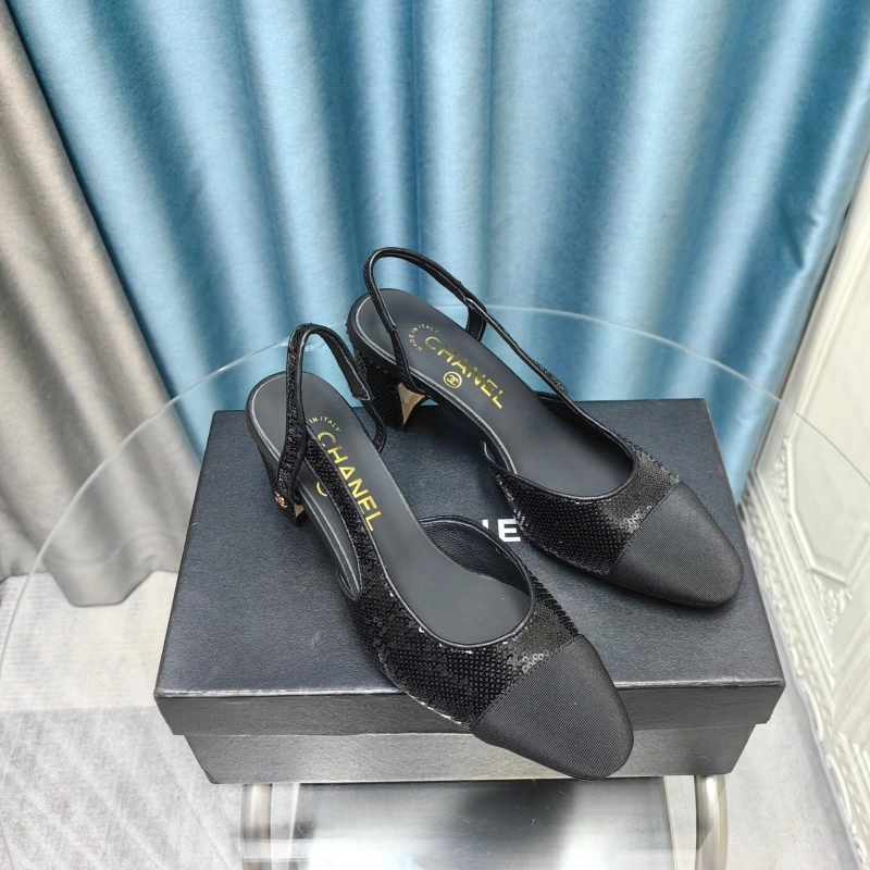 Unique Chxnxl Sandals 131263