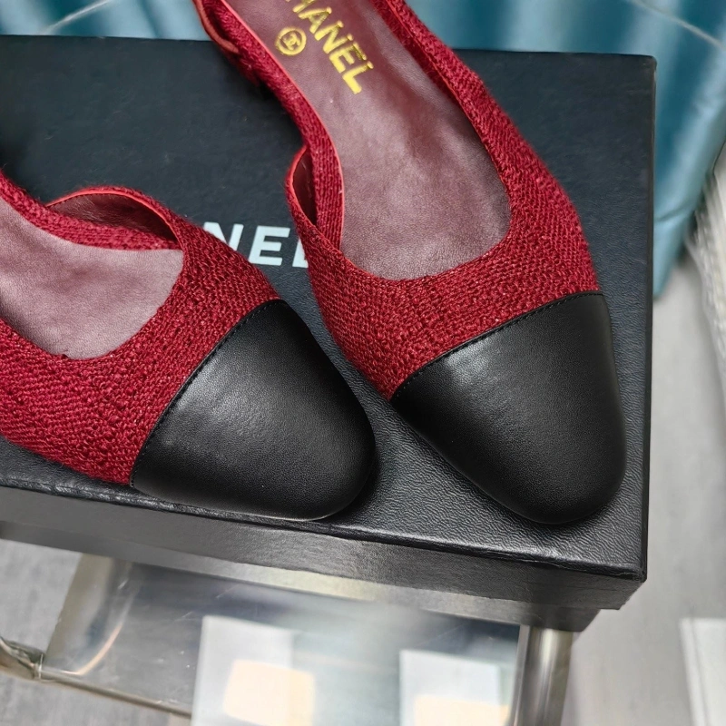 AllSeason Chxnxl Sandals 131260