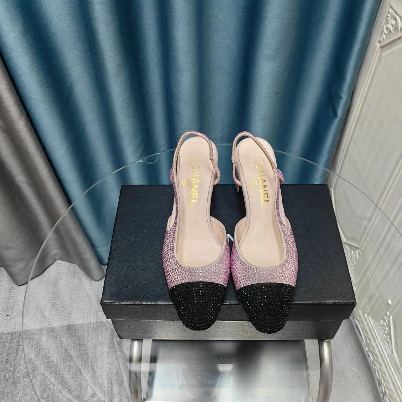 Efficient Chxnxl Sandals 131259