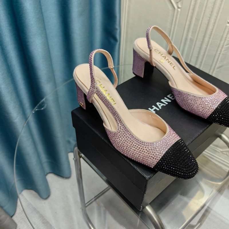 Efficient Chxnxl Sandals 131259