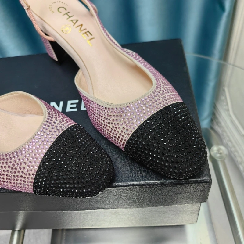 Efficient Chxnxl Sandals 131259