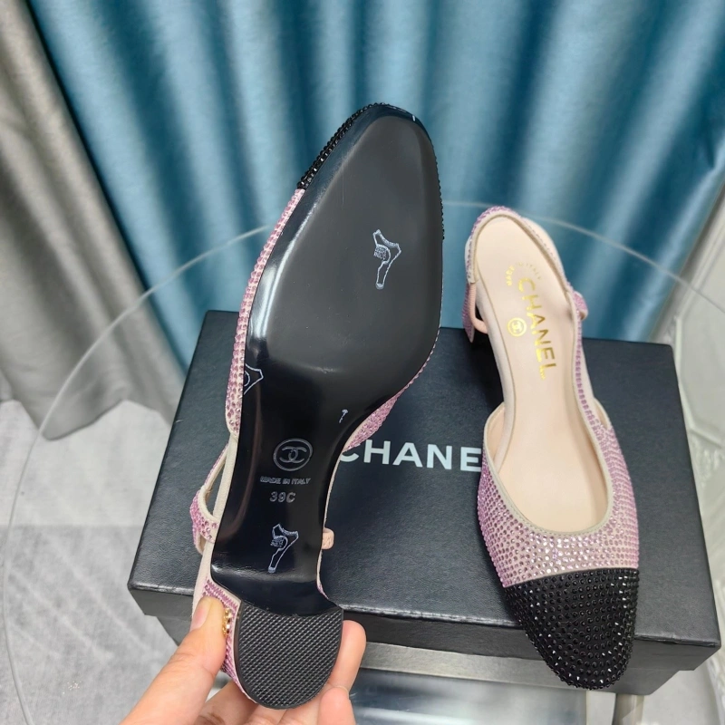 Efficient Chxnxl Sandals 131259
