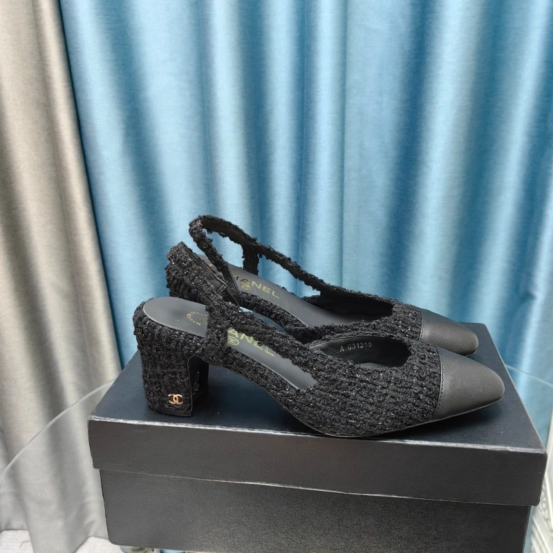 Modern Chxnxl Sandals 131257
