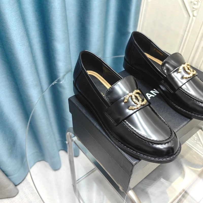 Classic Chxnxl Leather Shoes 131462