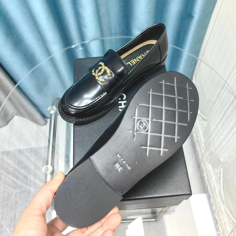 Classic Chxnxl Leather Shoes 131462