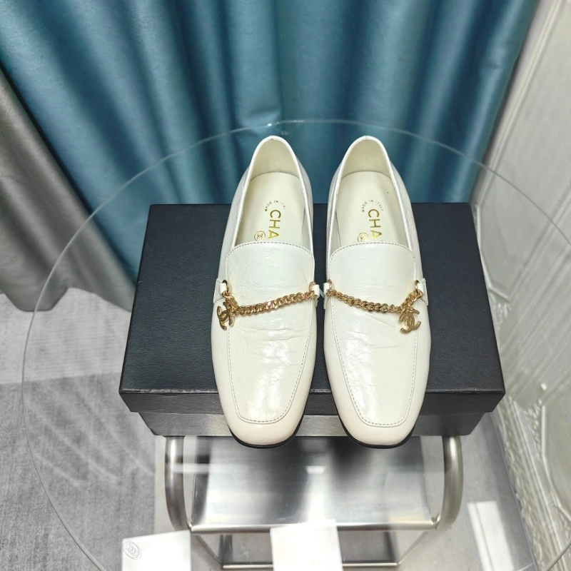 Timeless Chxnxl Leather Shoes 131459