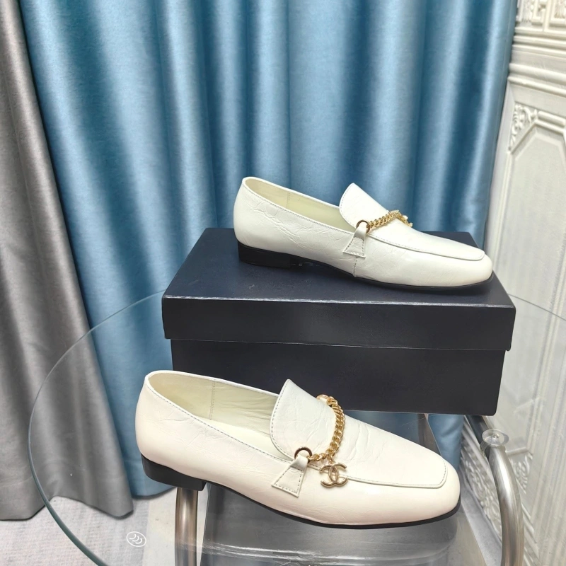 Timeless Chxnxl Leather Shoes 131459