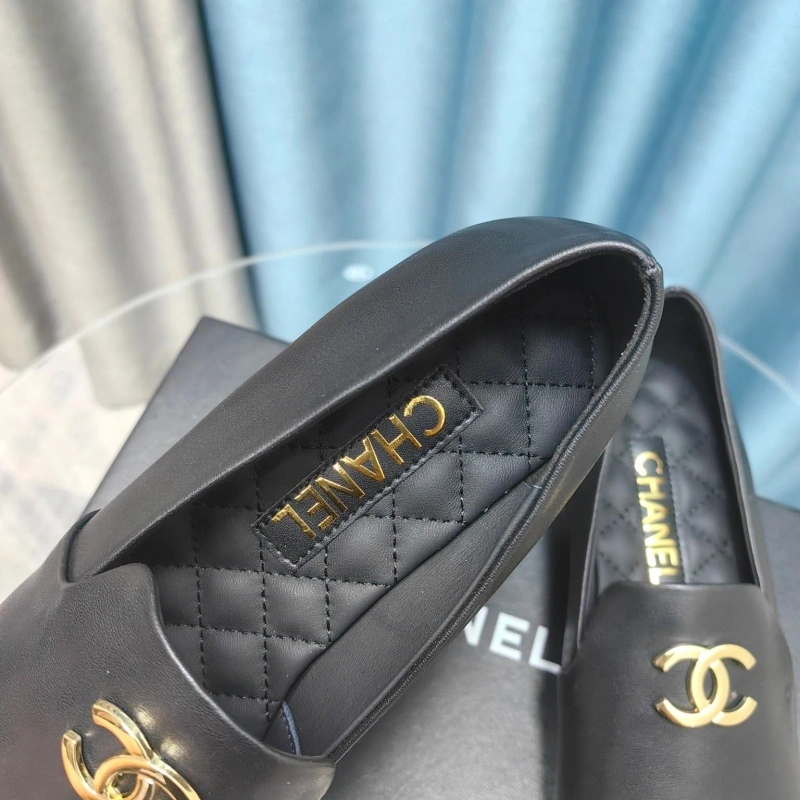 Timeless Chxnxl Leather Shoes 131453