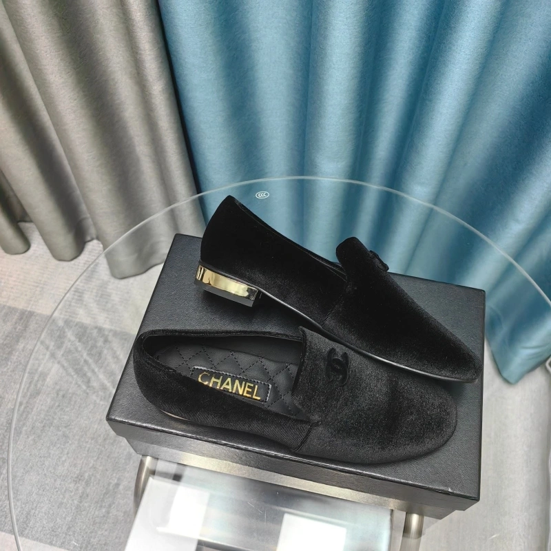 Chxnxl Leather Shoes Vibrant 131449