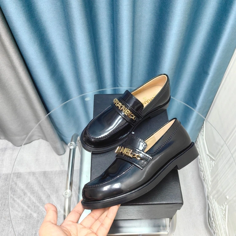 EyeCatching Chxnxl Leather Shoes 131448