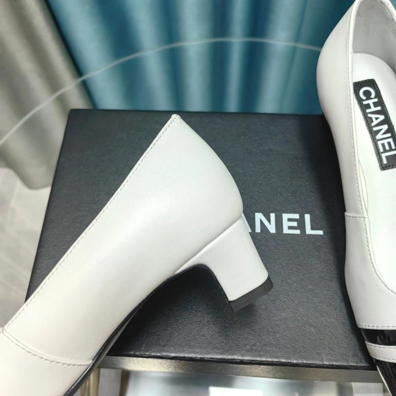 AllSeason Chxnxl Sandals 131248