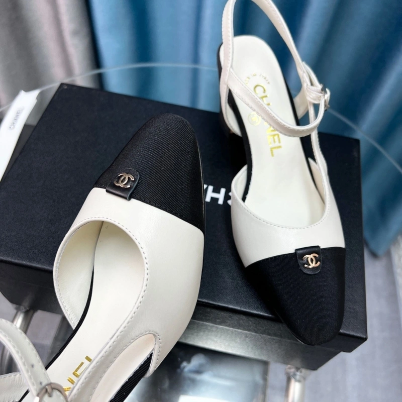 Modern Chxnxl Sandals 131238