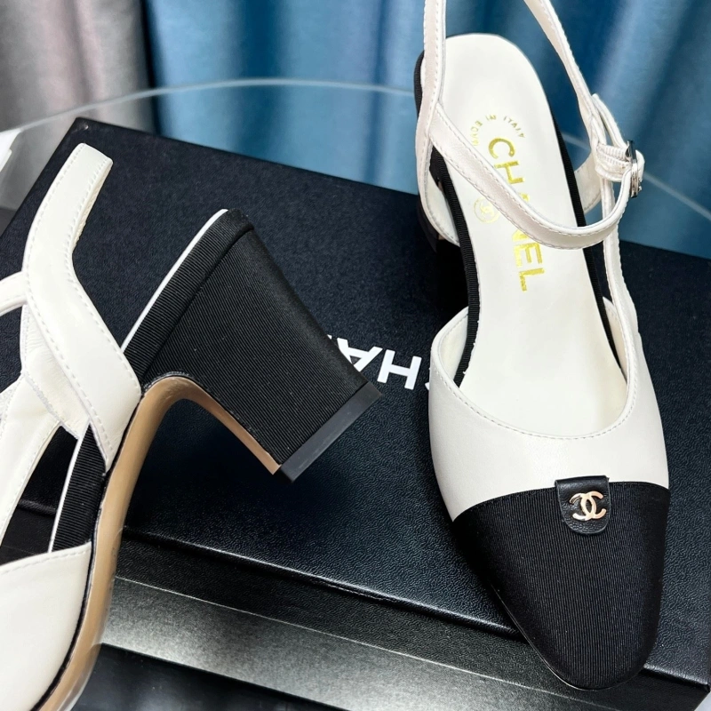 Modern Chxnxl Sandals 131238