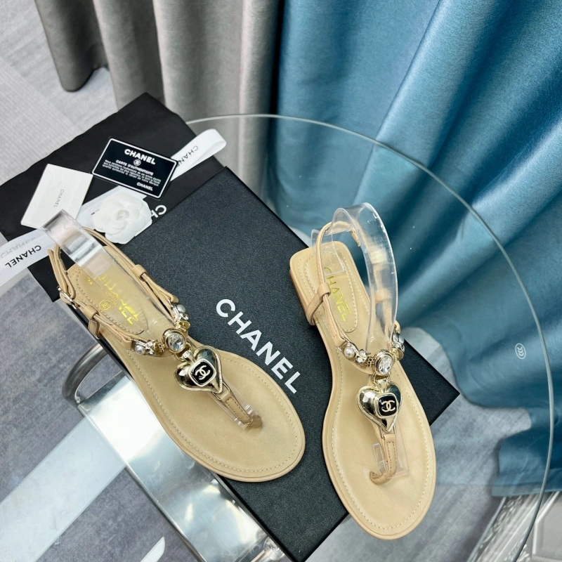EyeCatching Chxnxl Sandals 131242