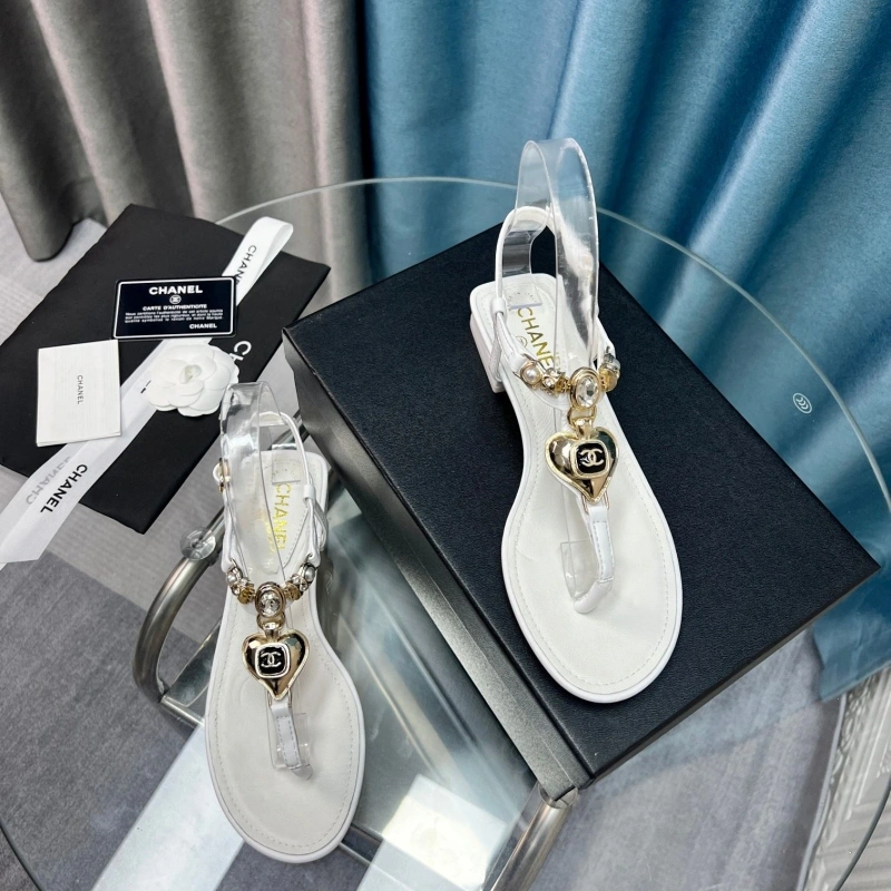 Lightweight Chxnxl Sandals 131233
