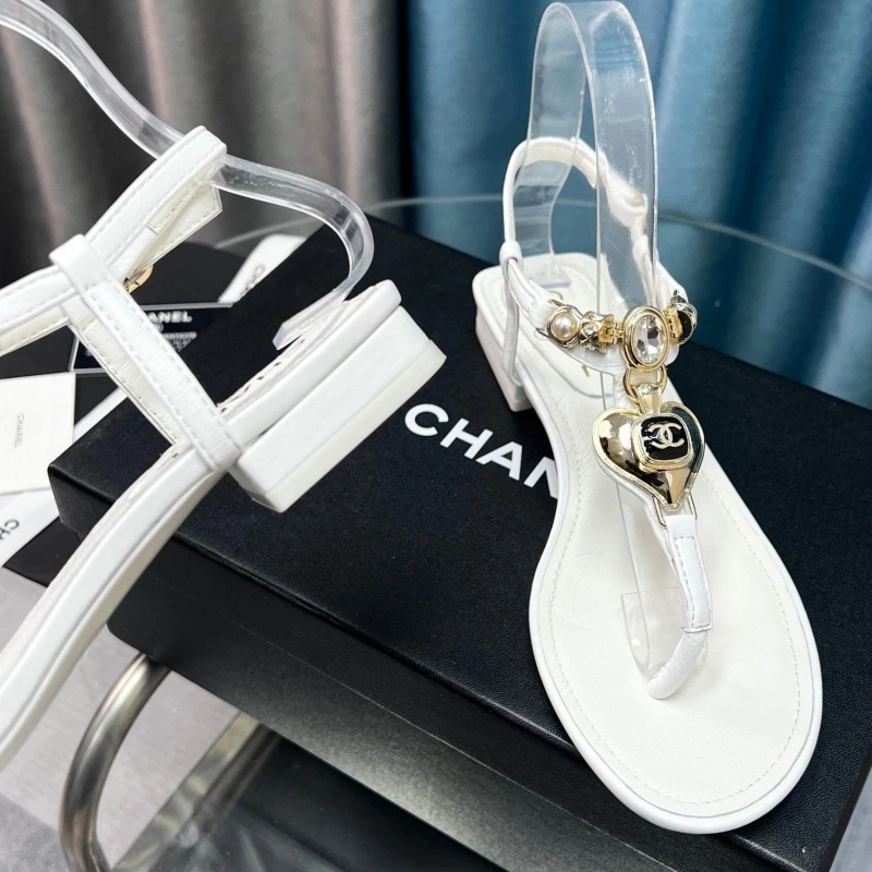 Lightweight Chxnxl Sandals 131233