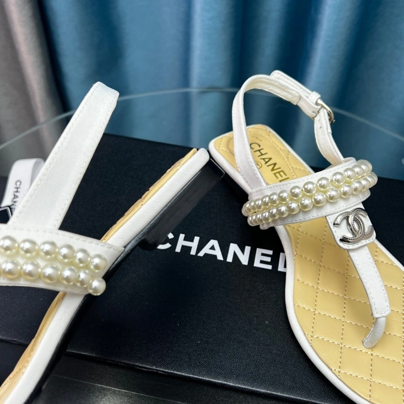EasyMatch Chxnxl Sandals 131228