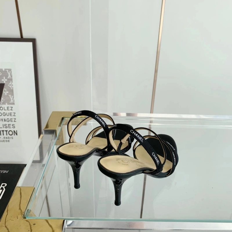 TopPick Chxnxl Slippers 130687
