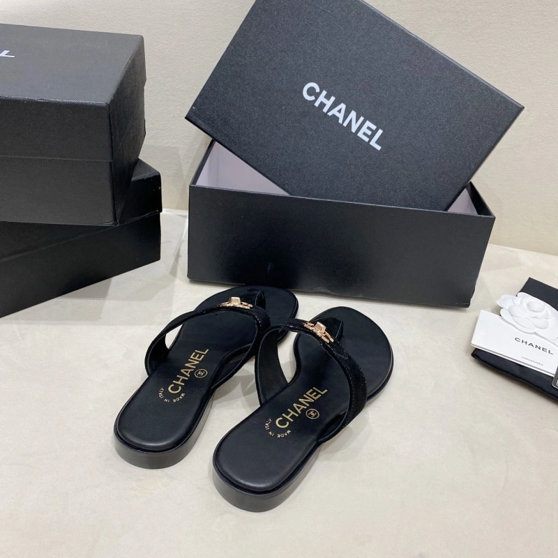 Breathable Chxnxl Slippers 130677