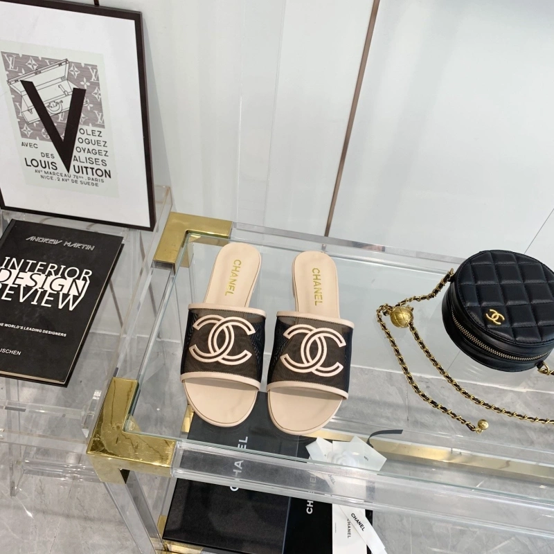 Resilient Chxnxl Slippers 130683